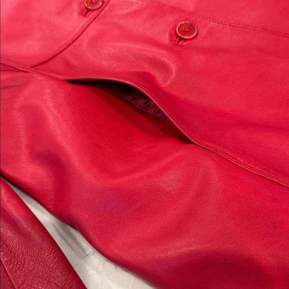 LNR Women's Red Leather Jacket - Picture 4 of 9
